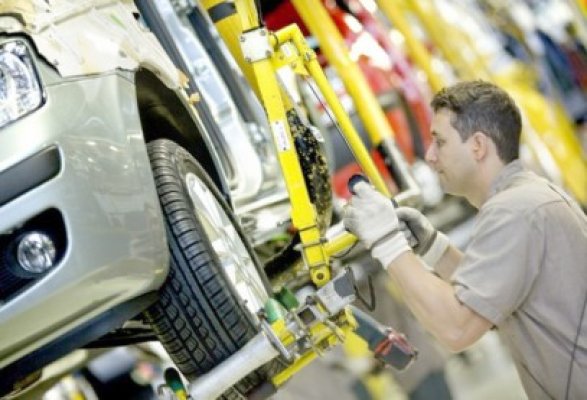 Fiat vinde active de peste 600 milioane de euro